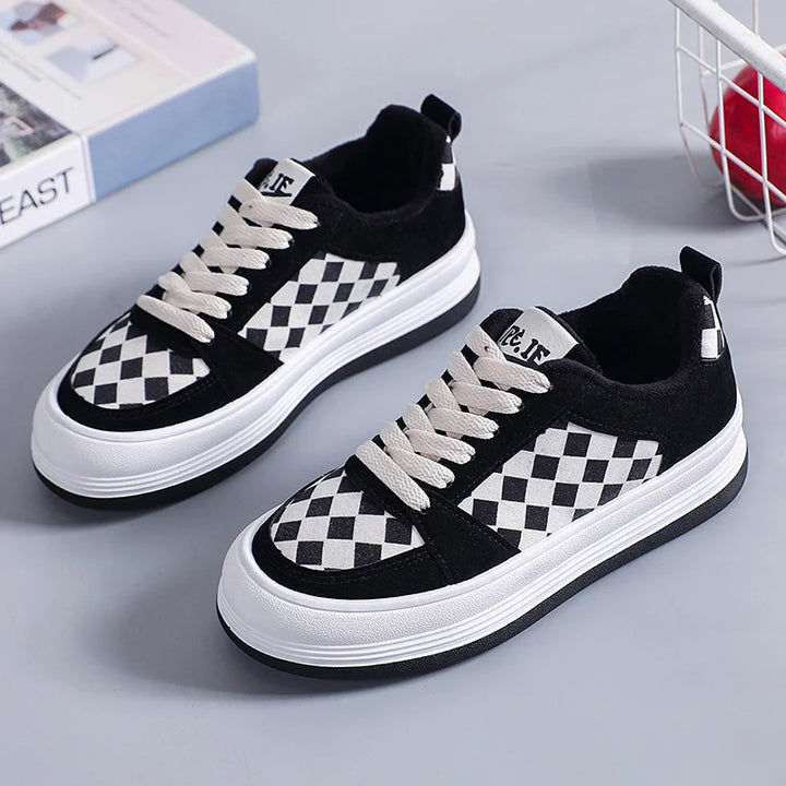 Women's Luxury Brand PU Warm Lady Designer Breathable Sneakers