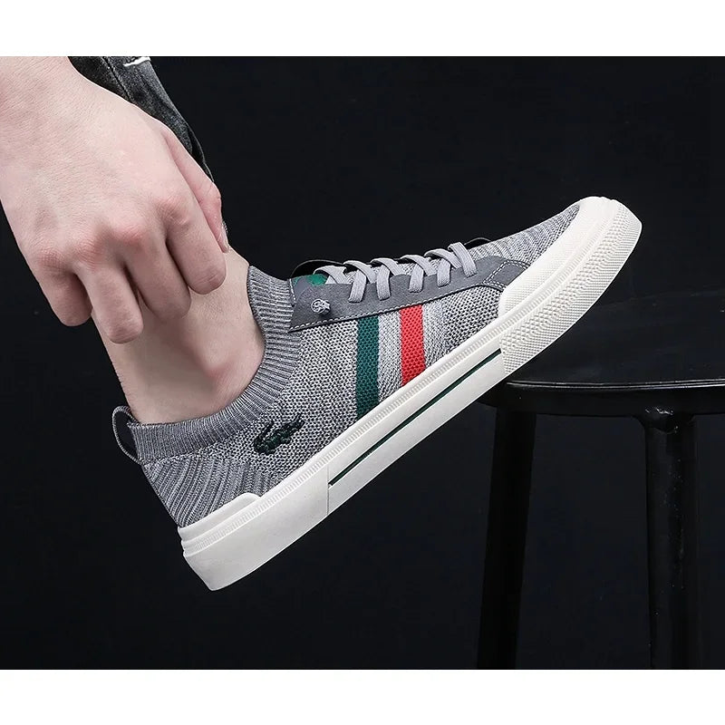 New Men's Vulcanized Fashion Breathable Comfortable Flat Casual Shoes Outdoor Sneakers