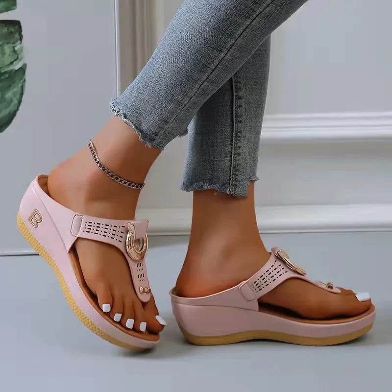 Women New Summer Sandals Open Toe Beach Shoes Flip Flops Wedges Comfortable Slippers Cute Sandals Plu Size 35~43 Chaussure Femme