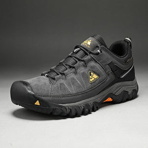 Hiking Shoes Durable Leather Climbing Shoes