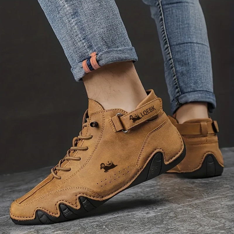 Sneakers for Men Fashion Outdoor Walking Loafers Shoes Comfortable Ankle Boots Luxury Man Shoes 2023 New In Casual Leather Shoes