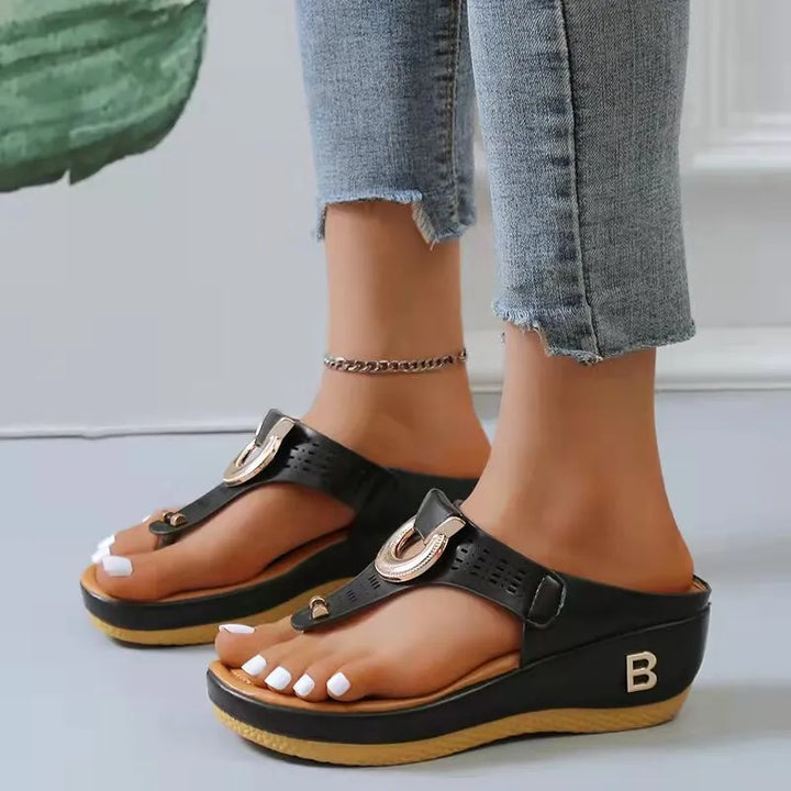 Women New Summer Sandals Open Toe Beach Shoes Flip Flops Wedges Comfortable Slippers Cute Sandals Plu Size 35~43 Chaussure Femme