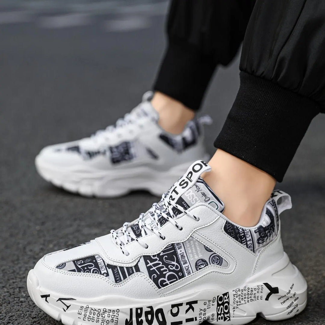 Fashionable Letter Pattern Mesh Sneakers